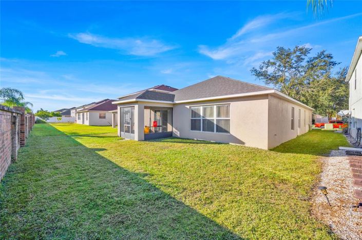 Image No.24-3 Bed House for sale