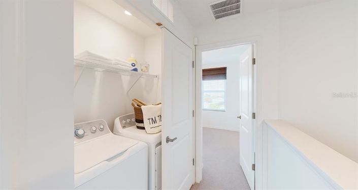 Image No.13-2 Bed Townhouse for sale