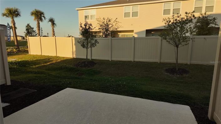 Image No.12-3 Bed Townhouse for sale