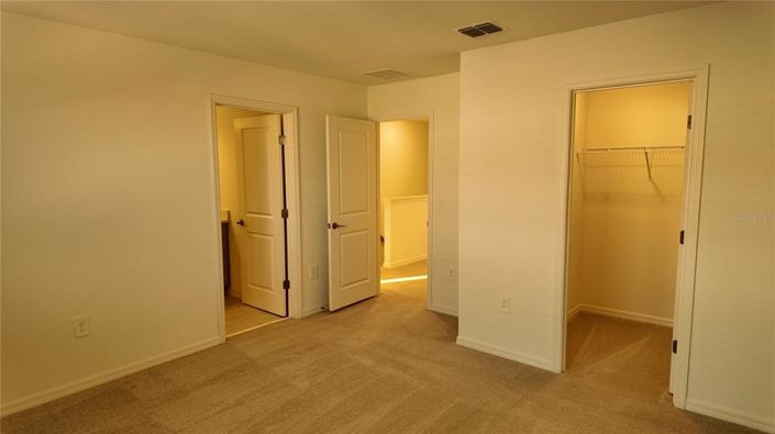 Image No.23-3 Bed Townhouse for sale