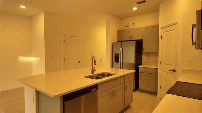 Image No.7-3 Bed Townhouse for sale