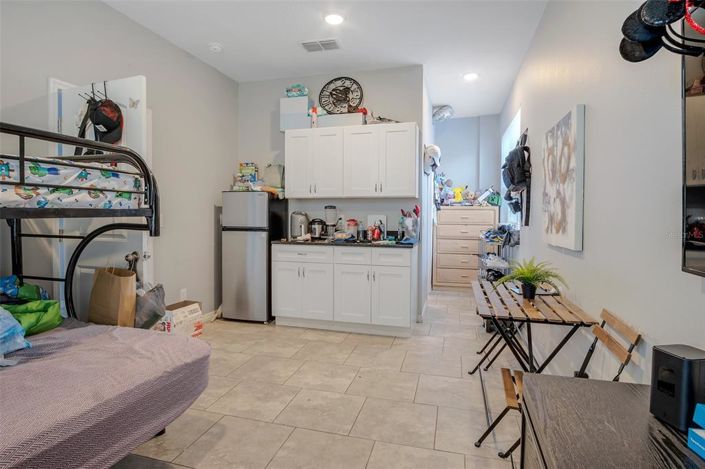 Image No.24-5 Bed House for sale