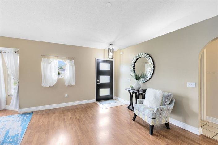 Image No.5-Maison de 4 chambres à vendre à Saint John