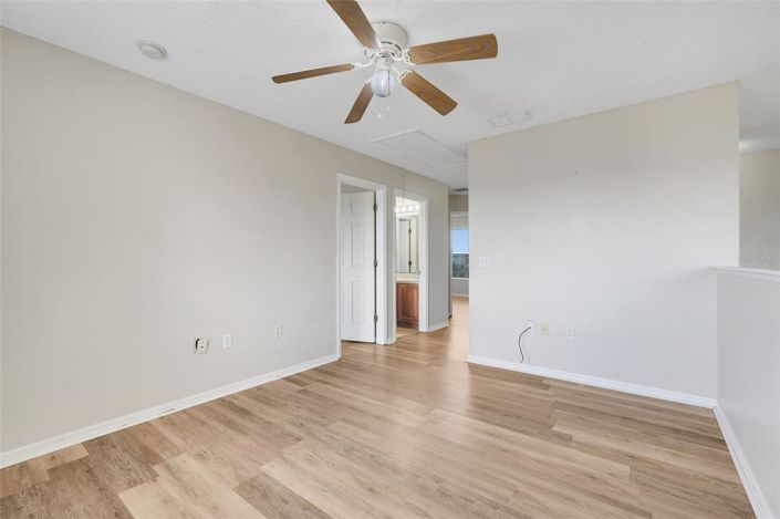 Image No.23-4 Bed House for sale