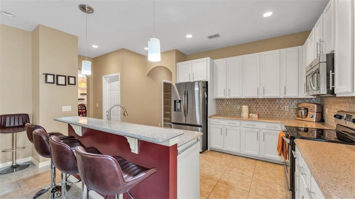 Image No.15-5 Bed House for sale