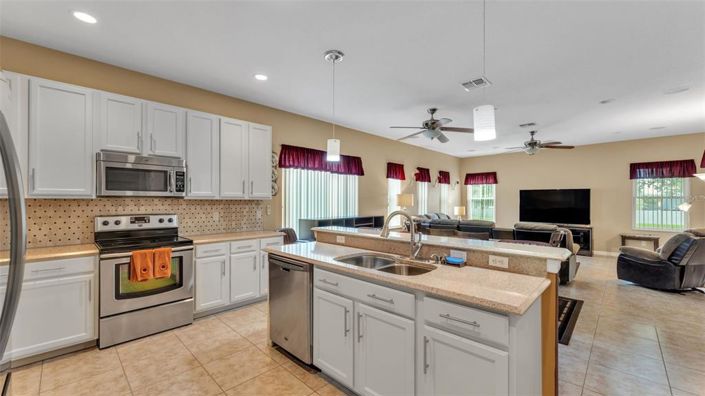 Image No.16-5 Bed House for sale