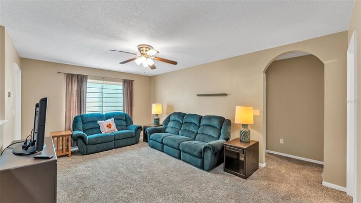 Image No.33-5 Bed House for sale