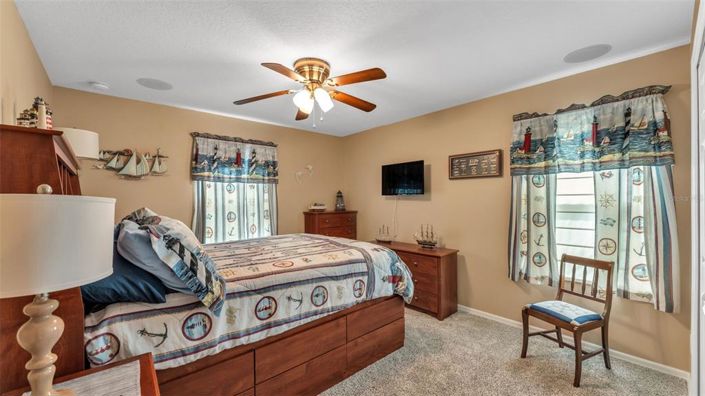 Image No.37-5 Bed House for sale