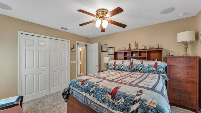 Image No.38-5 Bed House for sale