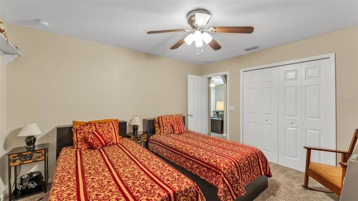 Image No.40-5 Bed House for sale