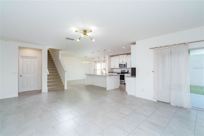 Image No.14-5 Bed House for sale