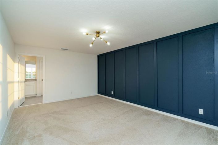 Image No.21-5 Bed House for sale