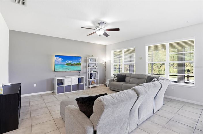 Image No.16-3 Bed House for sale