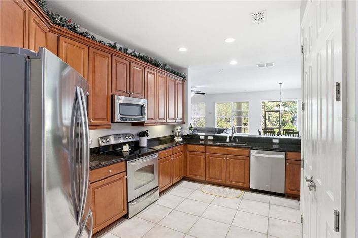 Image No.21-3 Bed House for sale