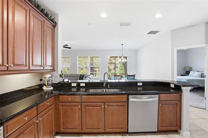 Image No.23-3 Bed House for sale