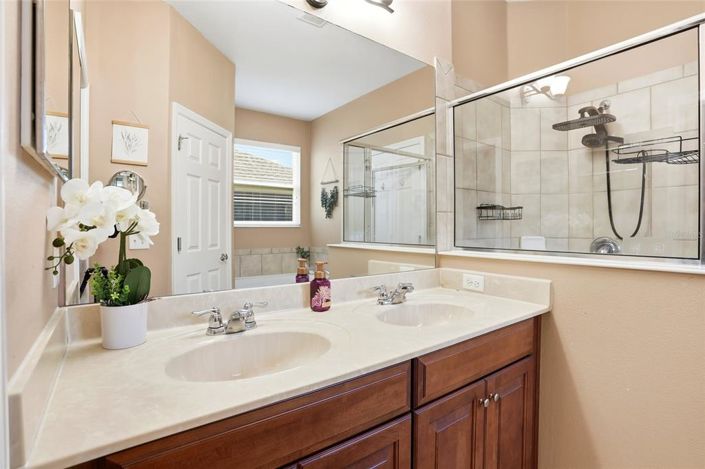 Image No.30-3 Bed House for sale