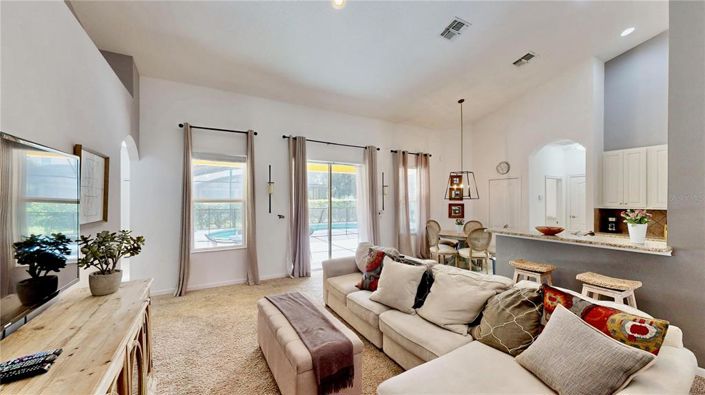 Image No.9-4 Bed House for sale