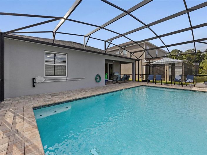 Image No.3-4 Bed House for sale