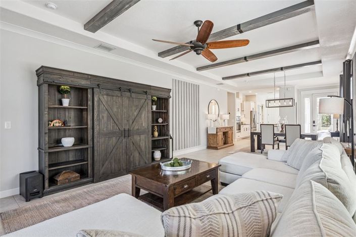 Image No.8-3 Bed House for sale