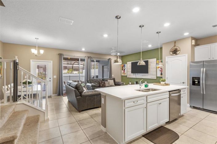 Image No.2-5 Bed Townhouse for sale