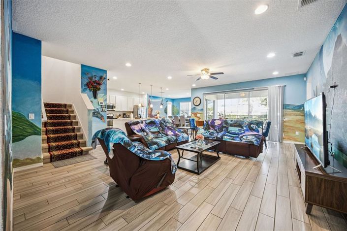 Image No.33-13 Bed House for sale