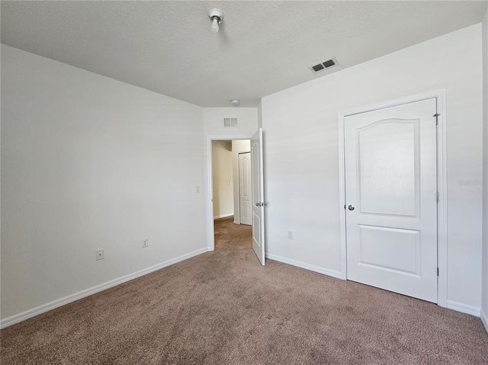 Image No.17-3 Bed House for sale