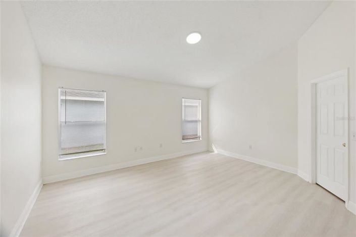 Image No.16-Maison de 4 chambres à vendre à Saint John