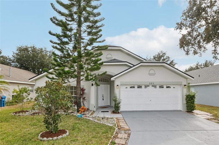 Image No.3-Maison de 4 chambres à vendre à Saint John