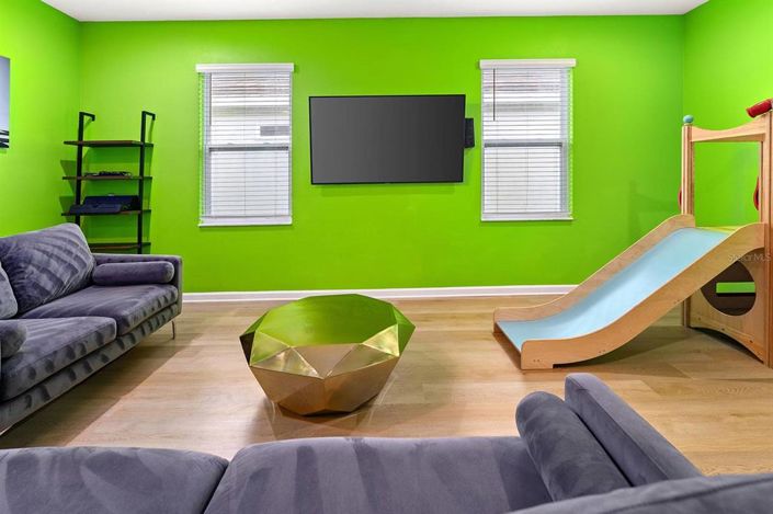 Image No.34-11 Bed House for sale