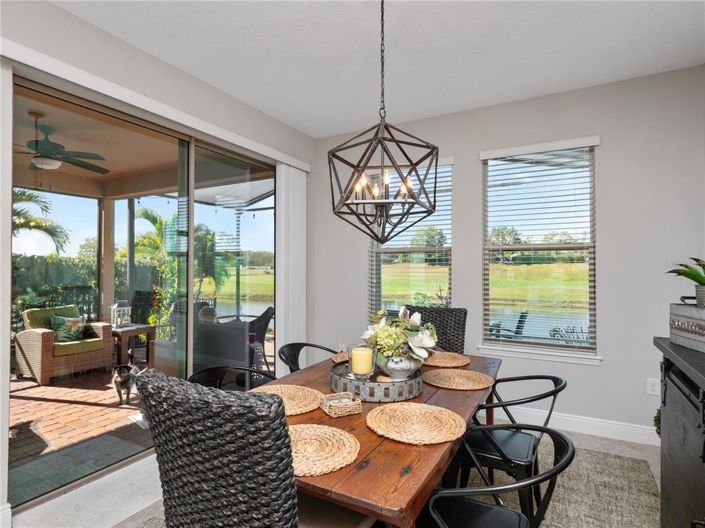 Image No.11-4 Bed House for sale