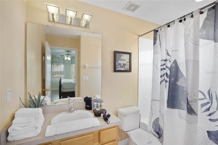 Image No.27-6 Bed House for sale