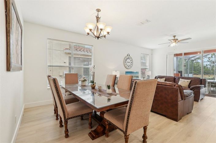 Image No.10-4 Bed House for sale