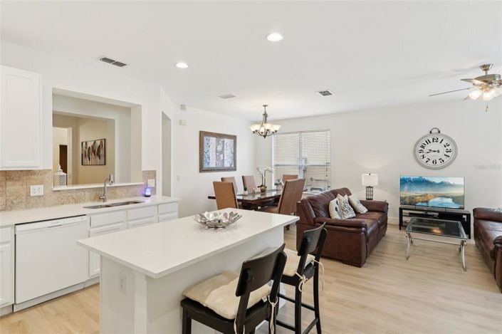 Image No.14-4 Bed House for sale