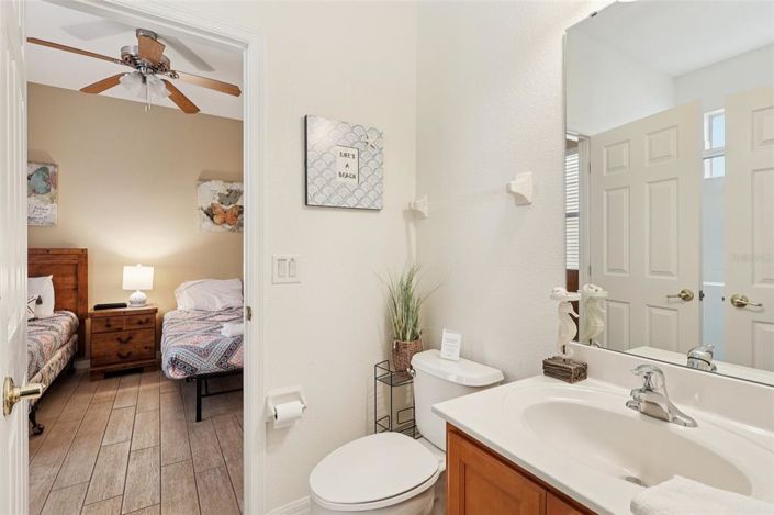 Image No.17-4 Bed House for sale