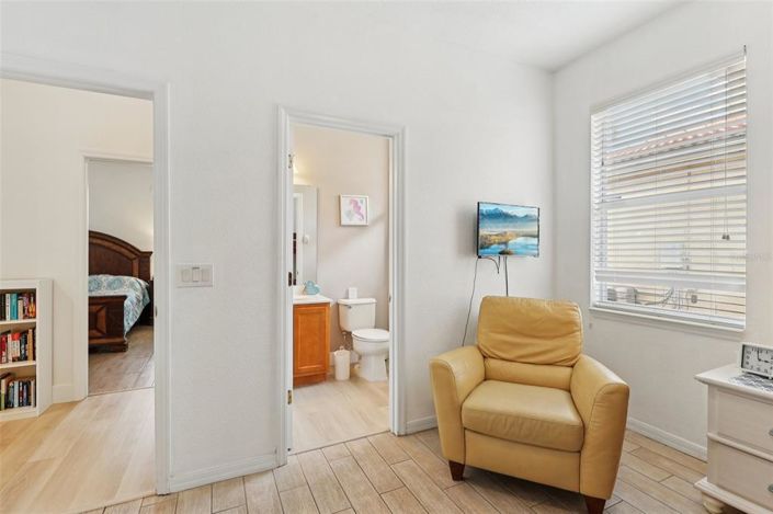 Image No.24-4 Bed House for sale