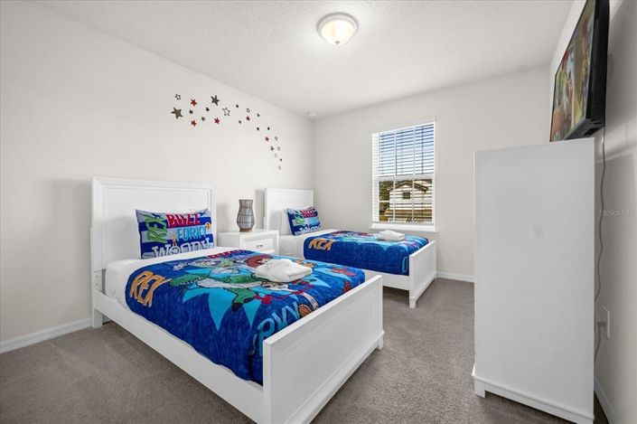 Image No.34-5 Bed House for sale