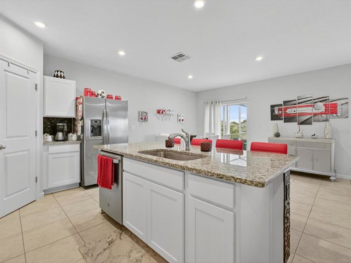 Image No.11-4 Bed House for sale