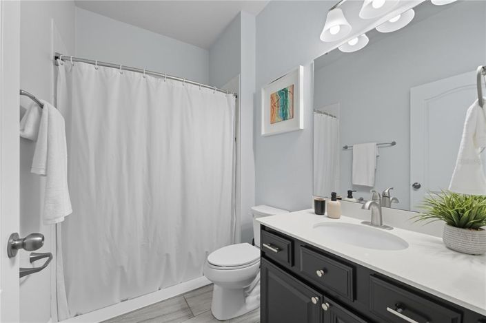 Image No.23-4 Bed House for sale