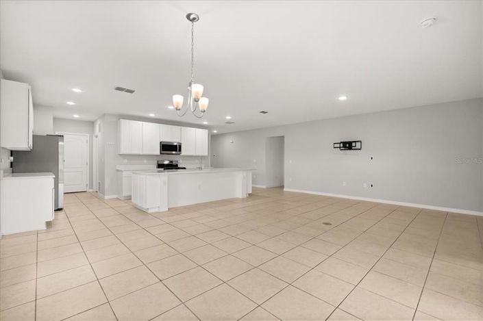 Image No.15-4 Bed House for sale