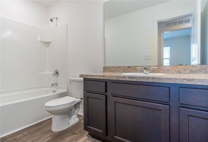 Image No.15-3 Bed Townhouse for sale