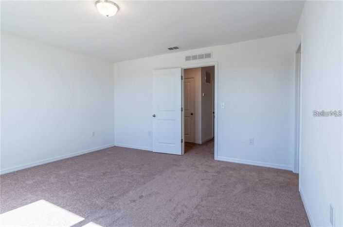 Image No.9-3 Bed Townhouse for sale