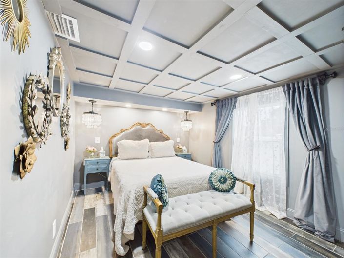 Image No.28-3 Bed House for sale