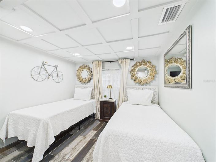 Image No.32-3 Bed House for sale