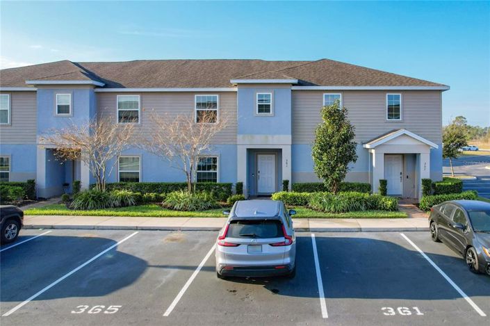 Image No.2-Maison de ville de 3 chambres à vendre à Saint John