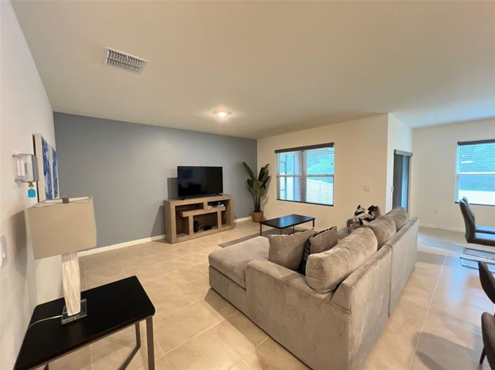 Image No.2-3 Bed House for sale