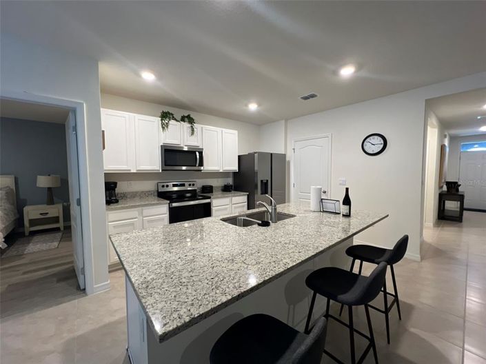 Image No.6-3 Bed House for sale