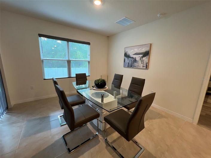 Image No.7-3 Bed House for sale