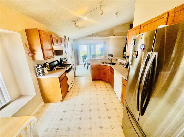 Image No.8-3 Bed House for sale