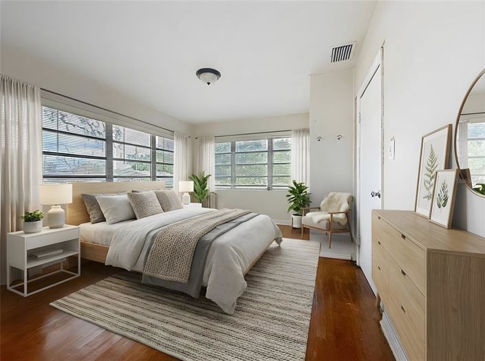 Image No.10-3 Bed House for sale