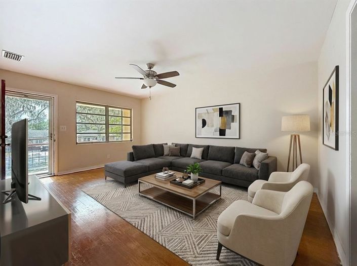 Image No.4-3 Bed House for sale